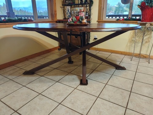 Metal spiral table bases - spiral,